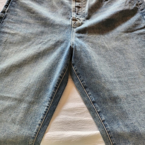 7 For All Mankind Raw Edges Easy Boy Bootcut Sz. 33 Jeans - Picture 16 of 16